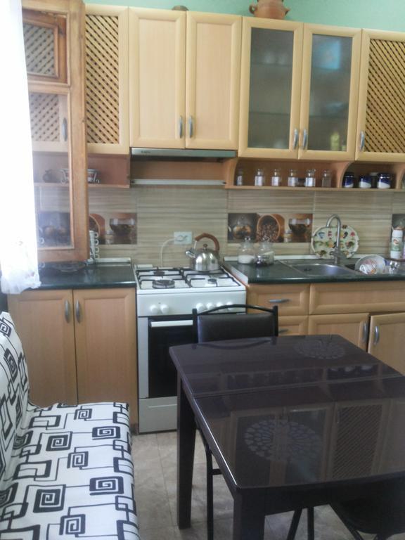 Guesthouse Zeinabi Тбілісі Екстер'єр фото